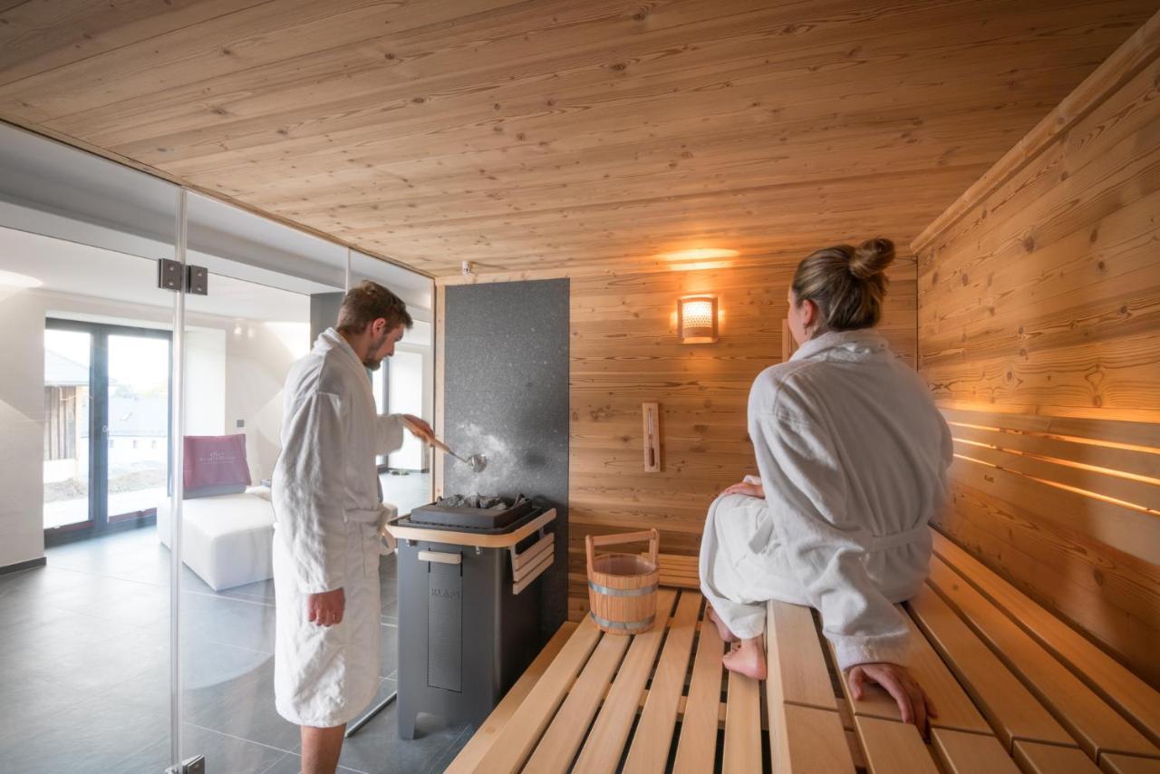 Chalet-Ferienwohnung Aehrenglueck, 70 Qm, Wellness/Fitness/Sauna - Bergroedelhof Feilitzsch 외부 사진