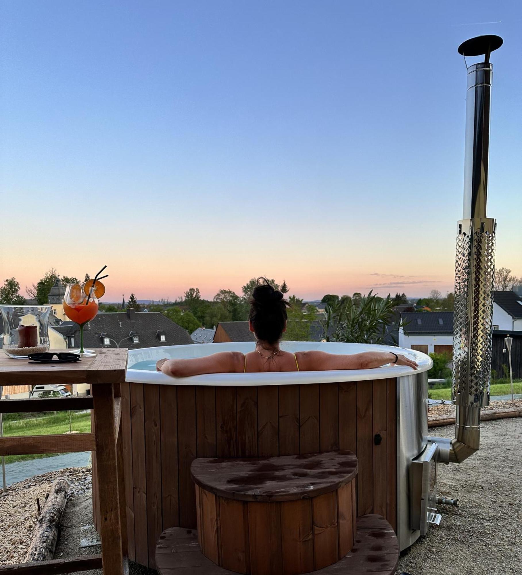 Chalet-Ferienwohnung Aehrenglueck, 70 Qm, Wellness/Fitness/Sauna - Bergroedelhof Feilitzsch 외부 사진